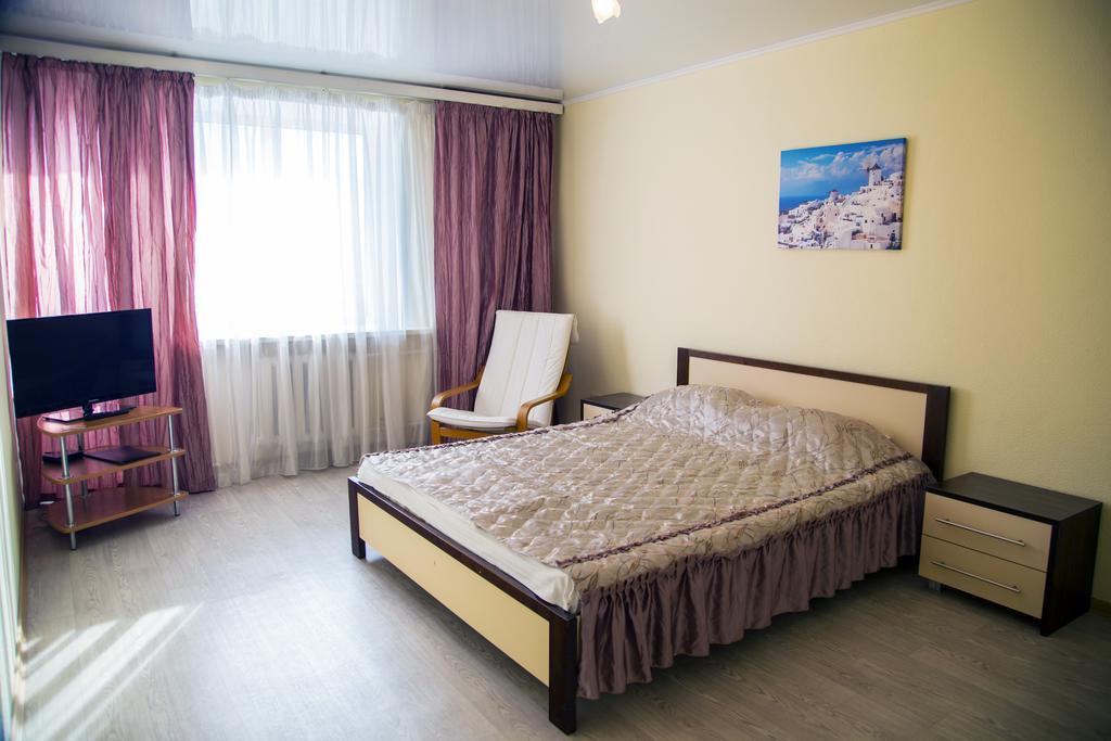 Apartment On Lenina, 104 By Krasstalker クラスノヤルスク エクステリア 写真